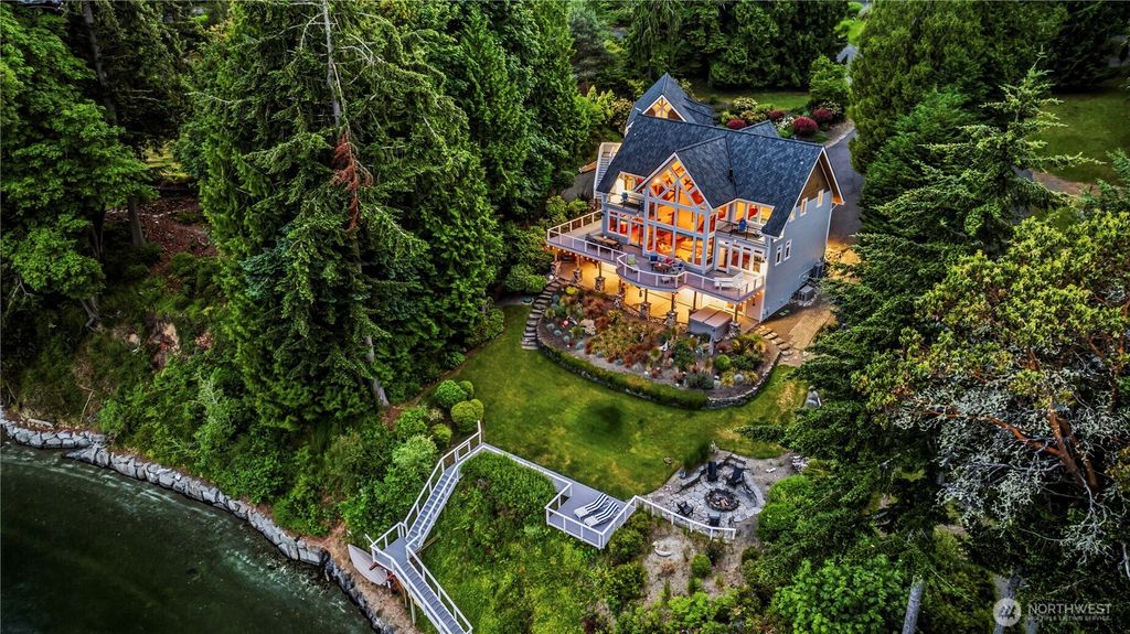 3709 140th Avenue SW, Lakebay, WA 98349