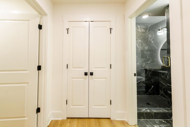 809 Swinging Bridge Rd, Old Hickory, TN 37138