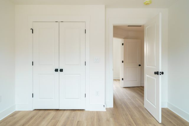 809 Swinging Bridge Rd, Old Hickory, TN 37138