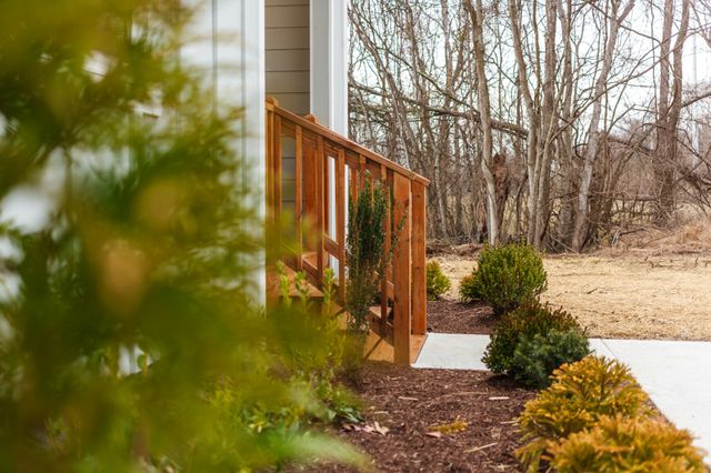 809 Swinging Bridge Rd, Old Hickory, TN 37138