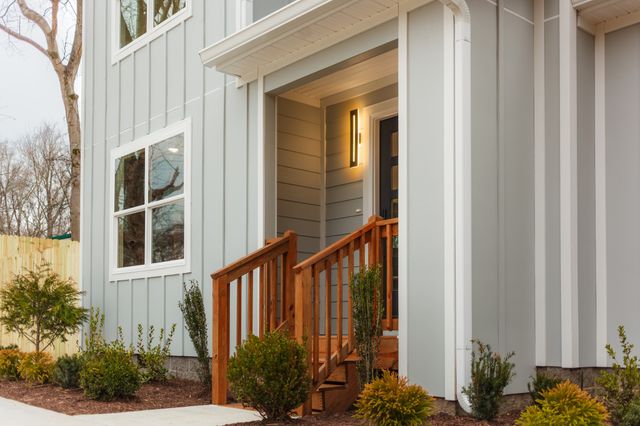 809 Swinging Bridge Rd, Old Hickory, TN 37138