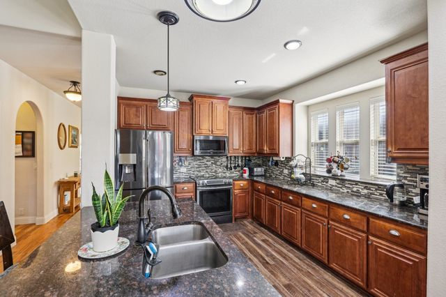 8308 Spitfire Trail, Aubrey, TX 76227