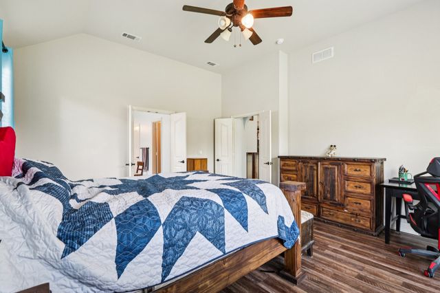 8308 Spitfire Trail, Aubrey, TX 76227