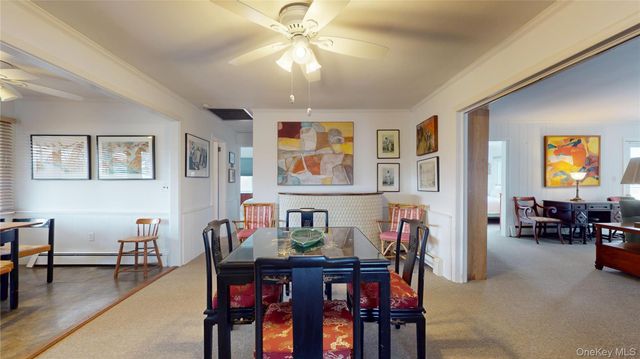 65 A Little Pine Lane, East Quogue, NY 11942