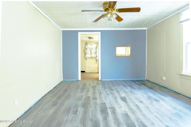 2913 Slevin St, Louisville, KY 40212