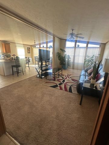 185 Blue Jay Drive, Lynwood, IL 60411