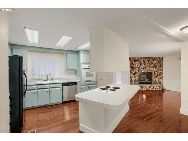 17023 Sw Eldorado Dr, Tigard, OR 97224
