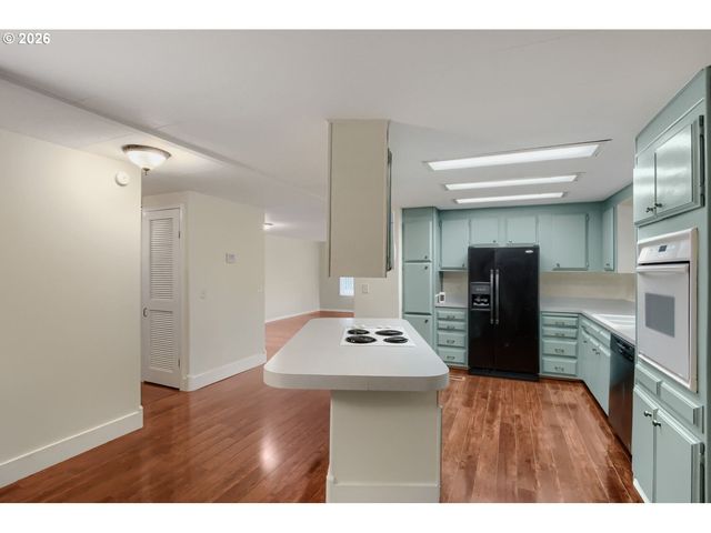 17023 Sw Eldorado Dr, Tigard, OR 97224