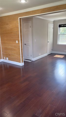233 Russell Avenue, Salina, NY 13088