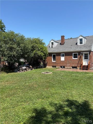 233 Russell Avenue, Salina, NY 13088