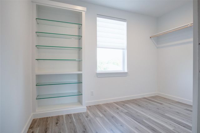 7314 Iwo Jima Road, Houston, TX 77033