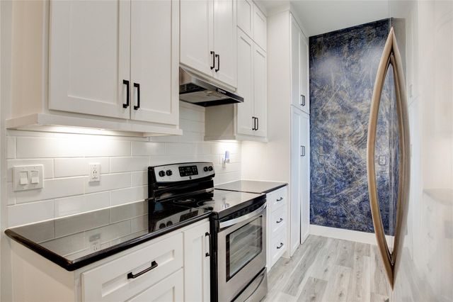 7314 Iwo Jima Road, Houston, TX 77033