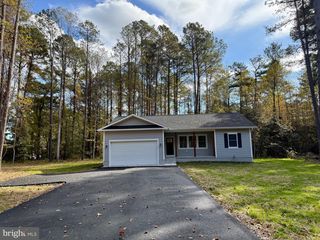 249 WILDWOOD RD, Colonial Beach, VA 22443