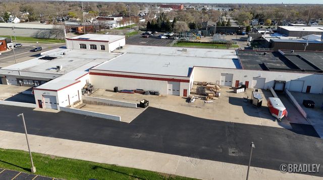 581 Ottawa Avenue, Holland, MI 49423