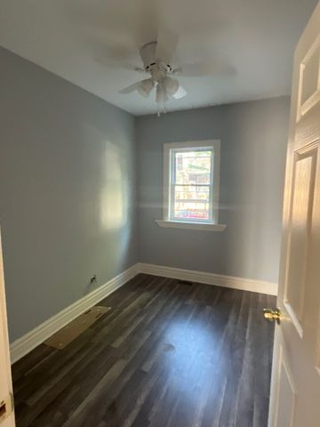 7438 S Champlain Avenue, Chicago, IL 60619