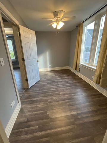 7438 S Champlain Avenue, Chicago, IL 60619