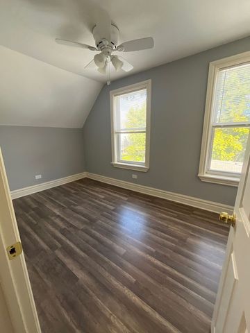 7438 S Champlain Avenue, Chicago, IL 60619