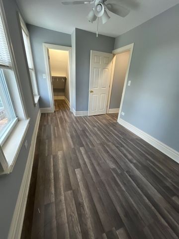 7438 S Champlain Avenue, Chicago, IL 60619