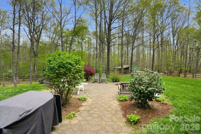 582 Harper Davis Road, Clover, SC 29710