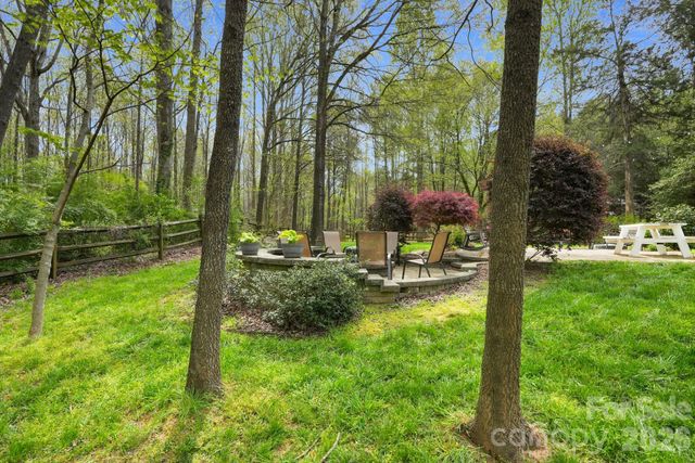 582 Harper Davis Road, Clover, SC 29710