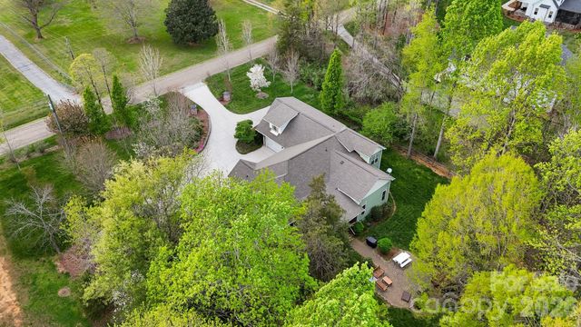 582 Harper Davis Road, Clover, SC 29710