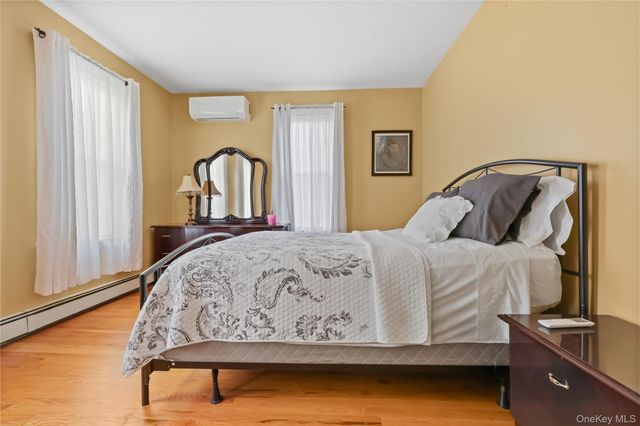 29 Brookridge Avenue, Eastchester, NY 10709