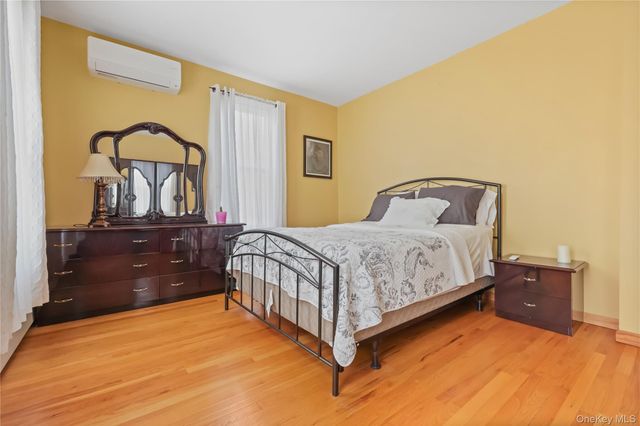 29 Brookridge Avenue, Eastchester, NY 10709