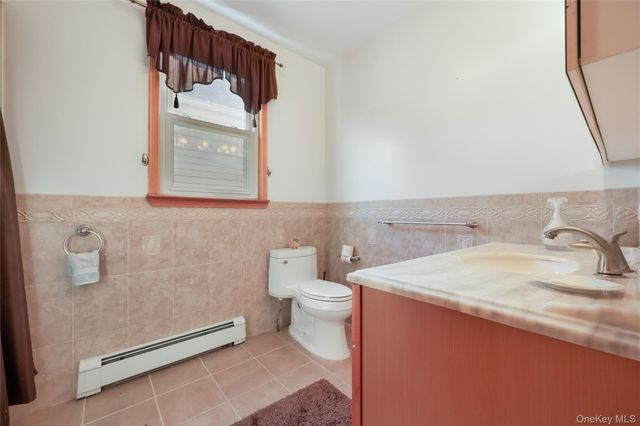 29 Brookridge Avenue, Eastchester, NY 10709