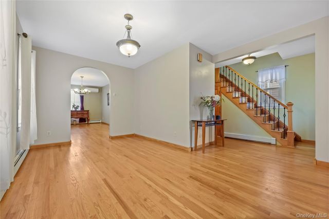 29 Brookridge Avenue, Eastchester, NY 10709