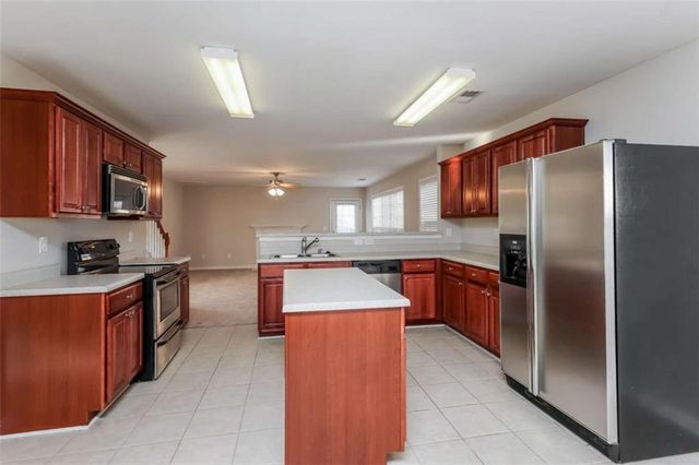 2581 Bald Cypress Drive, Braselton, GA 30517
