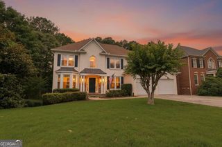 1073 Towne Lake Hills E, Woodstock, GA 30189