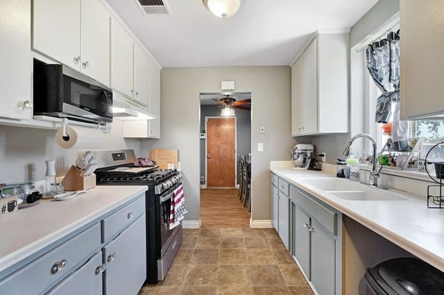 4619 N Clark Street, Fresno, CA 93726