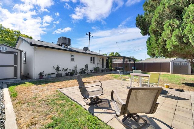 4619 N Clark Street, Fresno, CA 93726