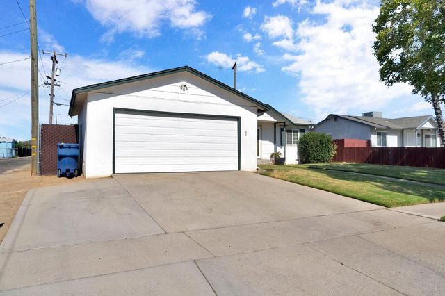 4619 N Clark Street, Fresno, CA 93726