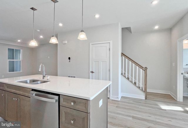 4456 SULFORD TER, Chantilly, VA 20151
