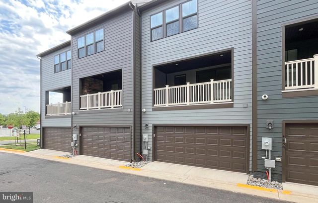4456 SULFORD TER, Chantilly, VA 20151