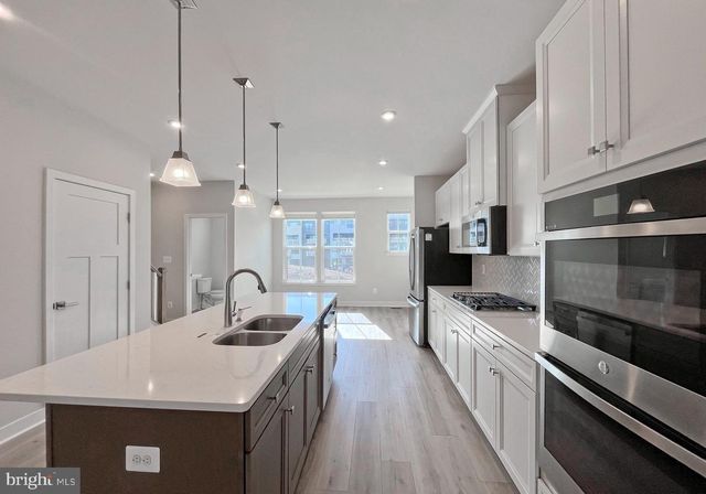 4456 SULFORD TER, Chantilly, VA 20151
