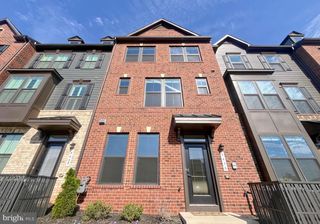 4456 SULFORD TER, Chantilly, VA 20151