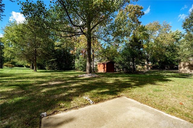 6297 Karlsridge Drive, Dayton, OH 45459