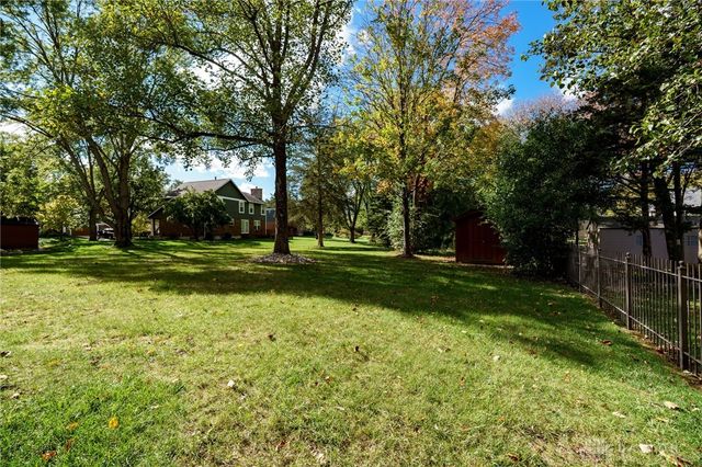 6297 Karlsridge Drive, Dayton, OH 45459