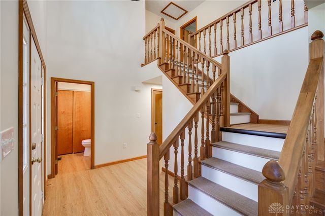 6297 Karlsridge Drive, Dayton, OH 45459