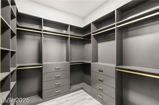 9029 Rivers Edge Drive, Las Vegas, NV 89117