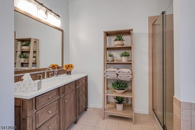 16 Lenape Trail, Montclair Twp., NJ 07043