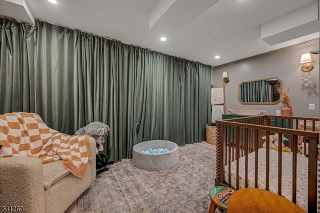 16 Lenape Trail, Montclair Twp., NJ 07043