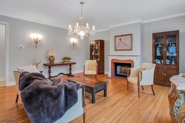 16 Lenape Trail, Montclair Twp., NJ 07043