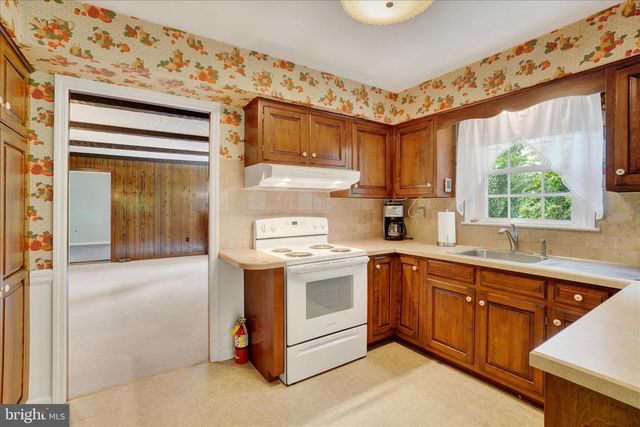 20 FOX RUN DR, York, PA 17403