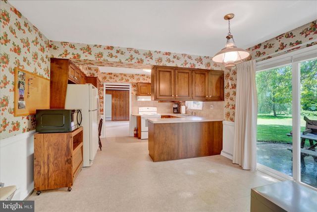 20 FOX RUN DR, York, PA 17403