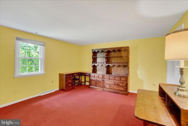 20 FOX RUN DR, York, PA 17403