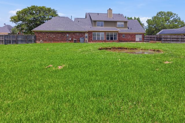30 Fairmont Circle, Bossier City, LA 71111