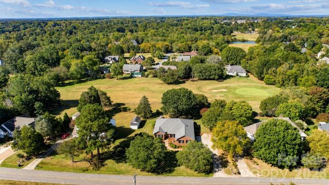 246 Canvasback Road, Mooresville, NC 28117